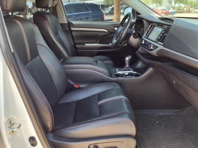 used 2019 Toyota Highlander car, priced at $25,566