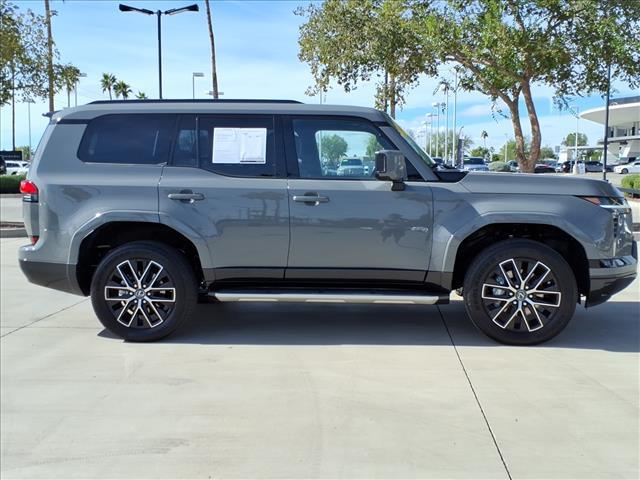 used 2025 Lexus GX 550 car, priced at $94,499