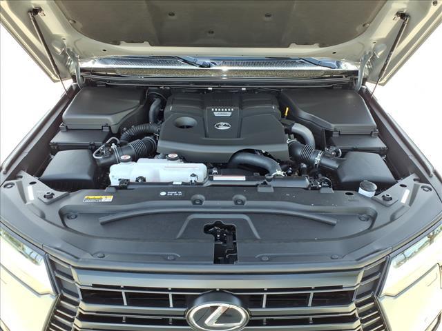 used 2025 Lexus GX 550 car, priced at $94,499