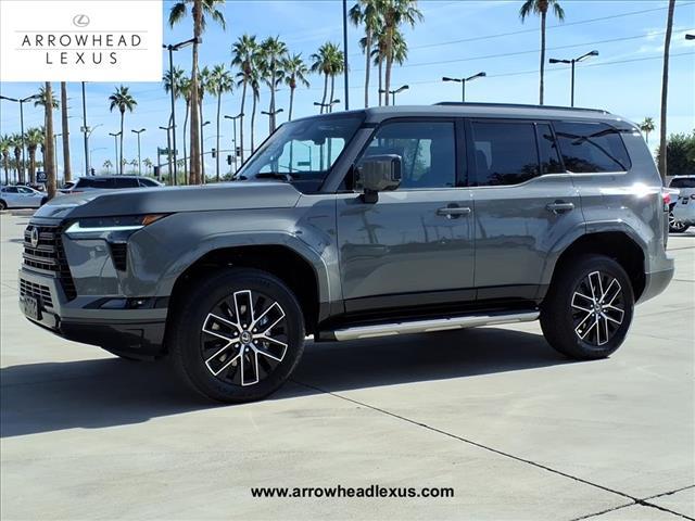 used 2025 Lexus GX 550 car, priced at $94,499