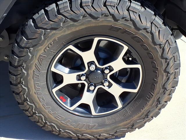 used 2021 Jeep Wrangler Unlimited car, priced at $32,767
