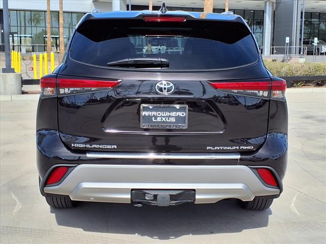 used 2021 Toyota Highlander car, priced at $41,554