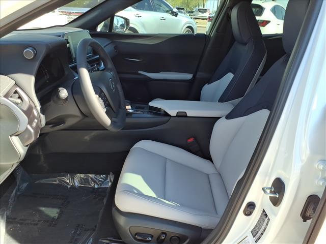 new 2025 Lexus UX 300h car, priced at $40,840