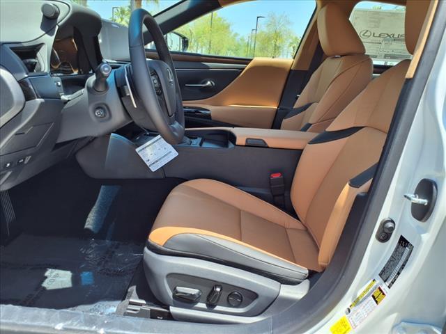 new 2025 Lexus ES 300h car, priced at $50,164