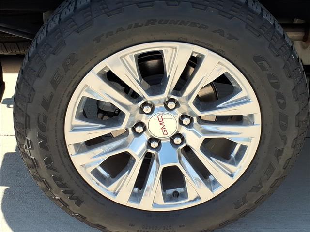 used 2023 GMC Sierra 1500 car, priced at $52,438