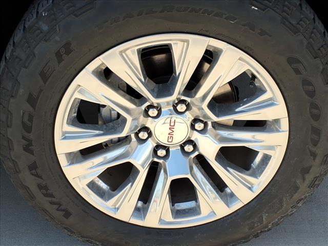 used 2023 GMC Sierra 1500 car, priced at $52,438