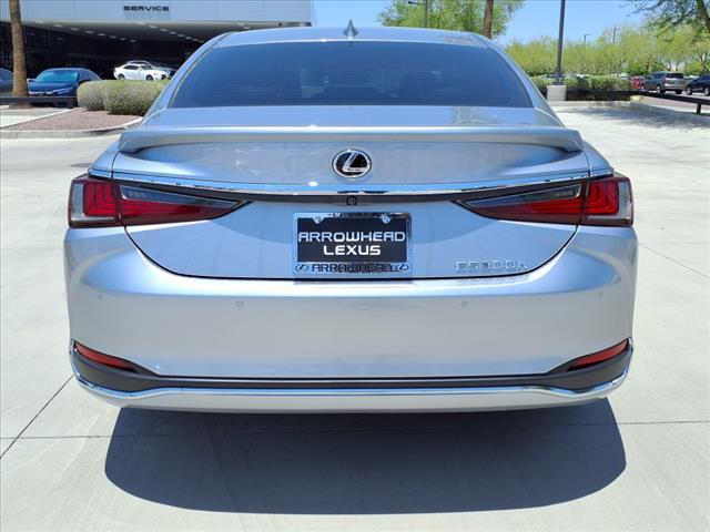 new 2025 Lexus ES 300h car, priced at $50,595