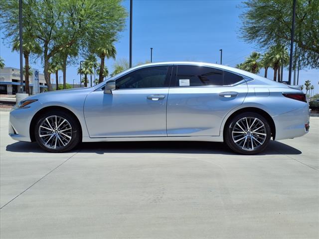 new 2025 Lexus ES 300h car, priced at $50,595