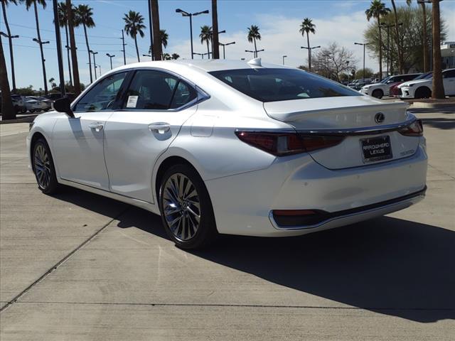 new 2025 Lexus ES 300h car, priced at $56,819