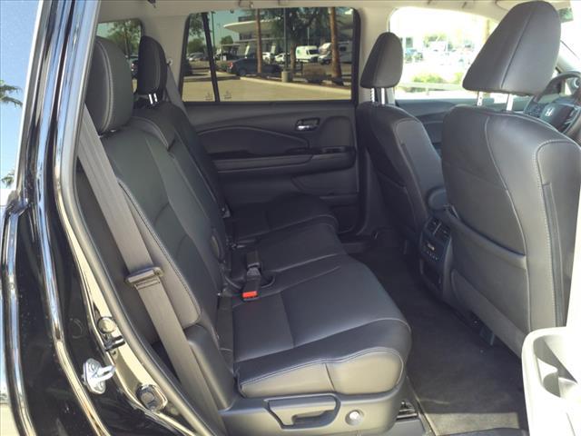 used 2022 Honda Pilot car, priced at $32,709