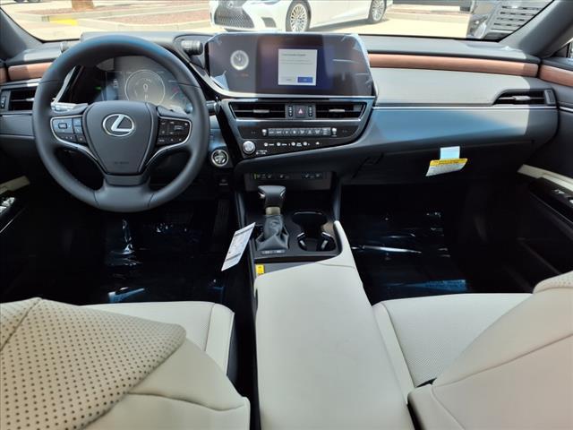 new 2025 Lexus ES 300h car, priced at $49,384