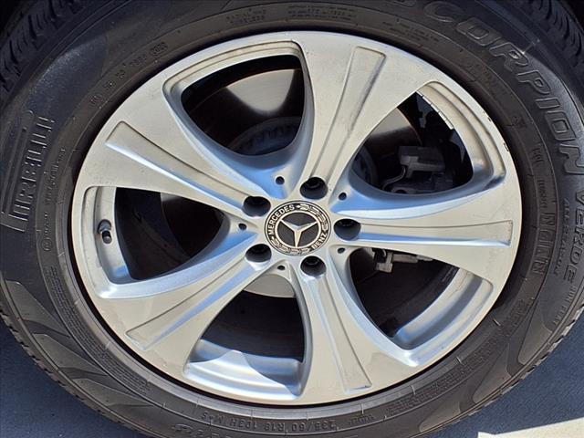 used 2018 Mercedes-Benz GLC 300 car, priced at $14,554