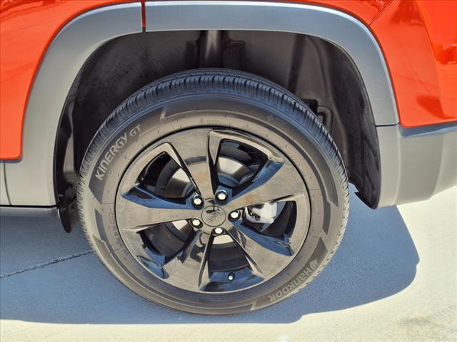 used 2021 Jeep Cherokee car, priced at $17,544