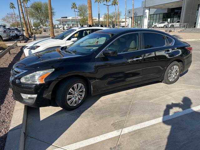 used 2014 Nissan Altima car, priced at $9,995