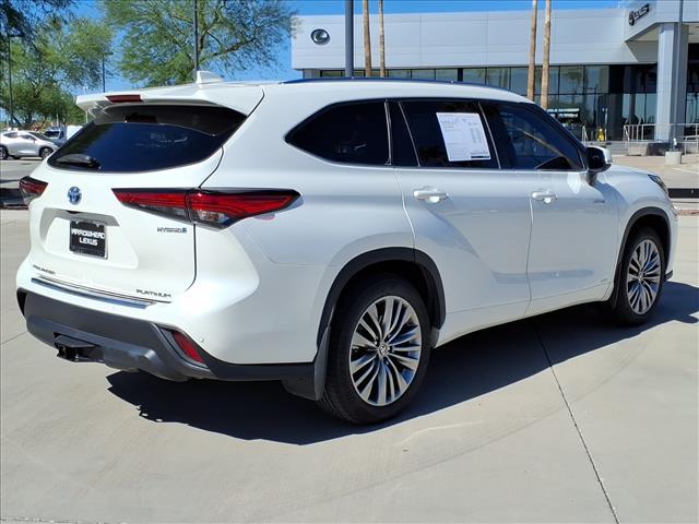 used 2021 Toyota Highlander Hybrid car, priced at $35,826