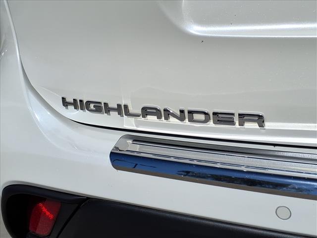 used 2021 Toyota Highlander Hybrid car, priced at $35,826