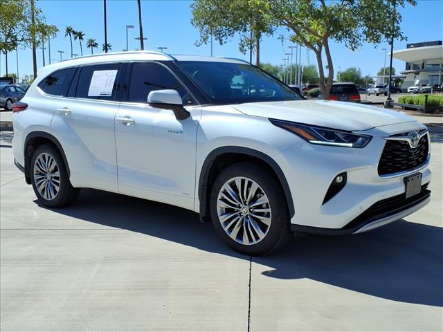 used 2021 Toyota Highlander Hybrid car, priced at $35,826