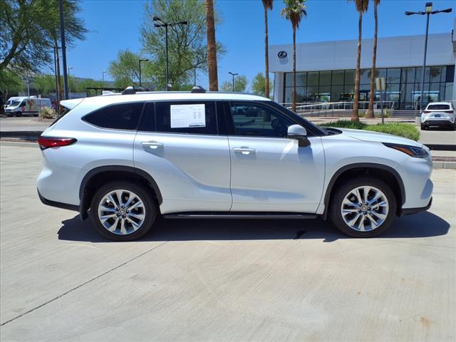 used 2022 Toyota Highlander car, priced at $36,680