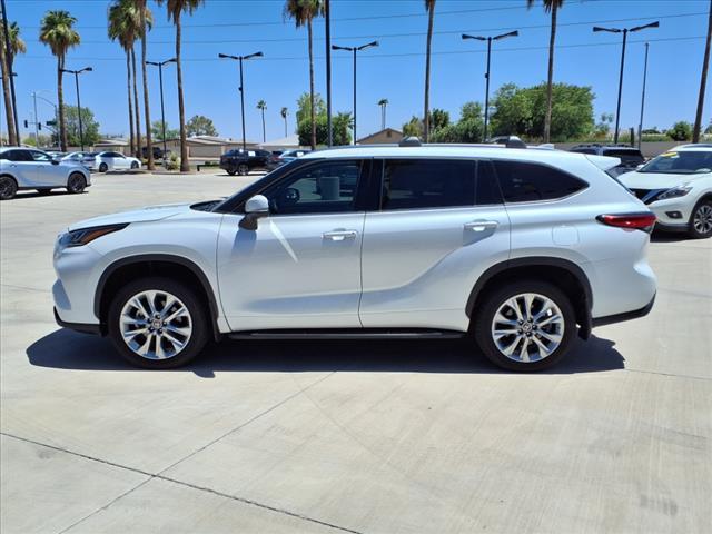 used 2022 Toyota Highlander car, priced at $36,680