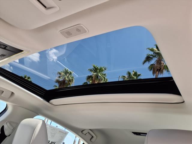 new 2025 Lexus ES 300h car, priced at $56,649