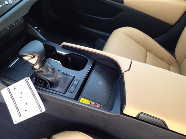 new 2025 Lexus ES 300h car, priced at $57,189