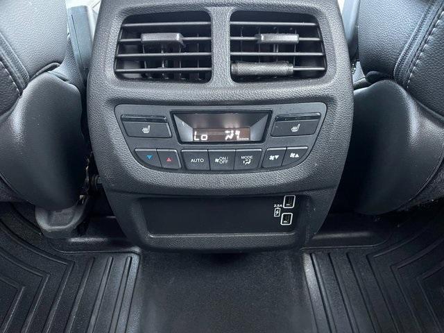 used 2021 Honda Pilot car, priced at $35,947