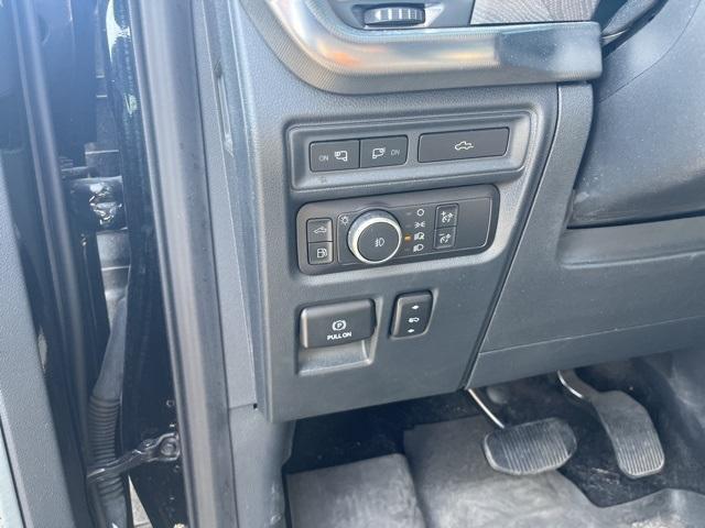 used 2021 Ford F-150 car, priced at $39,989