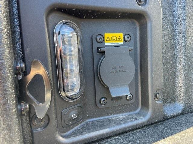 new 2025 Ford Maverick car, priced at $40,723