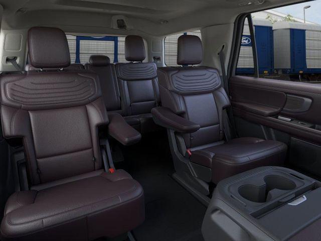 new 2025 Ford Expedition car, priced at $90,273