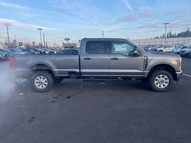 new 2024 Ford F-350 car, priced at $67,298