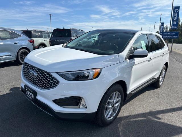 new 2024 Ford Edge car, priced at $32,995