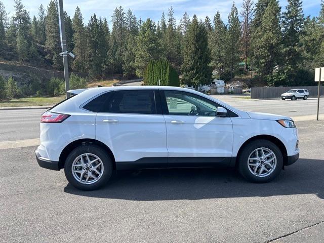 new 2024 Ford Edge car, priced at $32,995