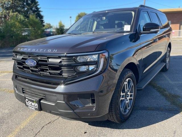 new 2025 Ford Expedition Max car, priced at $73,907