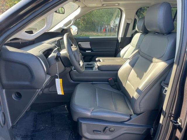 new 2025 Ford Expedition Max car, priced at $73,907