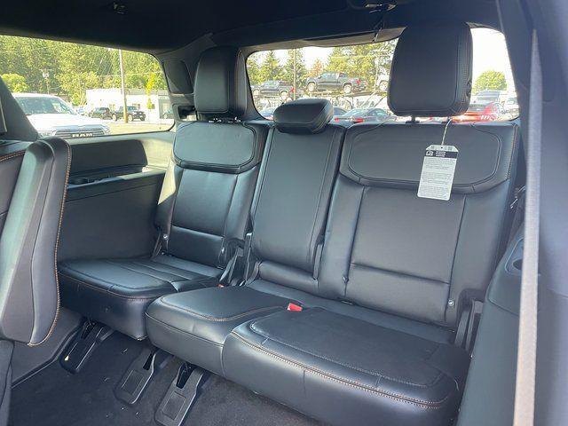 new 2025 Ford Expedition car, priced at $82,552