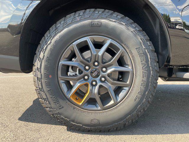 new 2025 Ford Expedition car, priced at $82,552