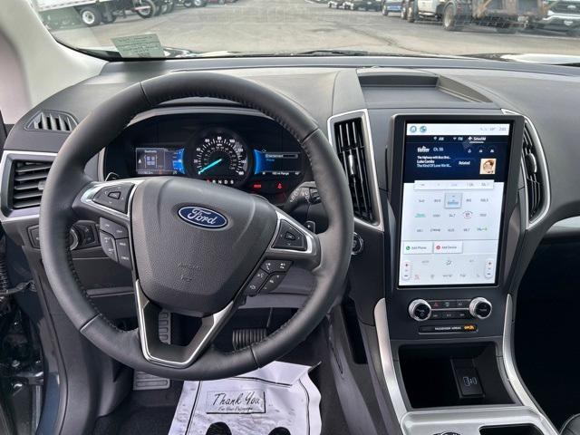 new 2024 Ford Edge car, priced at $44,026
