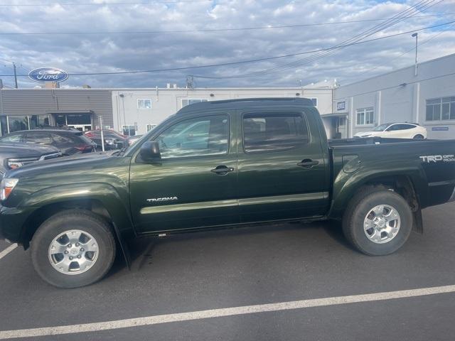 used 2014 Toyota Tacoma car, priced at $25,989
