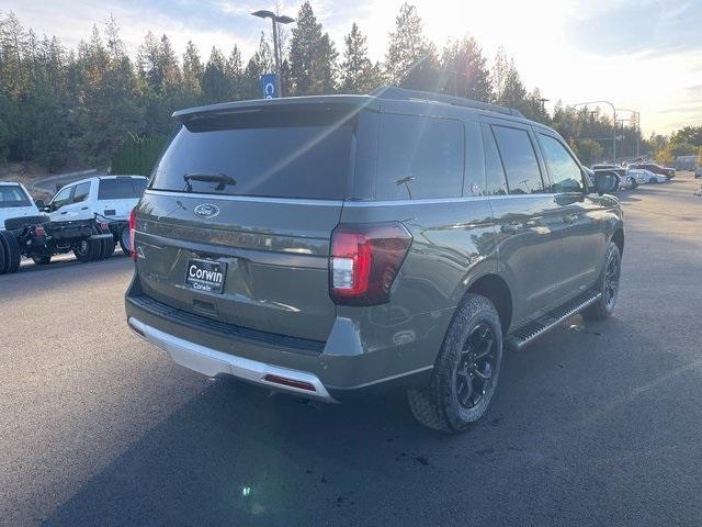 new 2024 Ford Expedition car, priced at $75,628