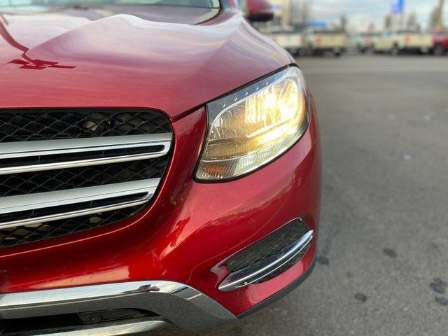 used 2017 Mercedes-Benz GLC 300 car, priced at $19,489