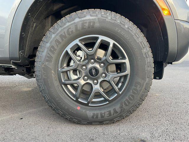 new 2025 Ford Ranger car, priced at $40,981