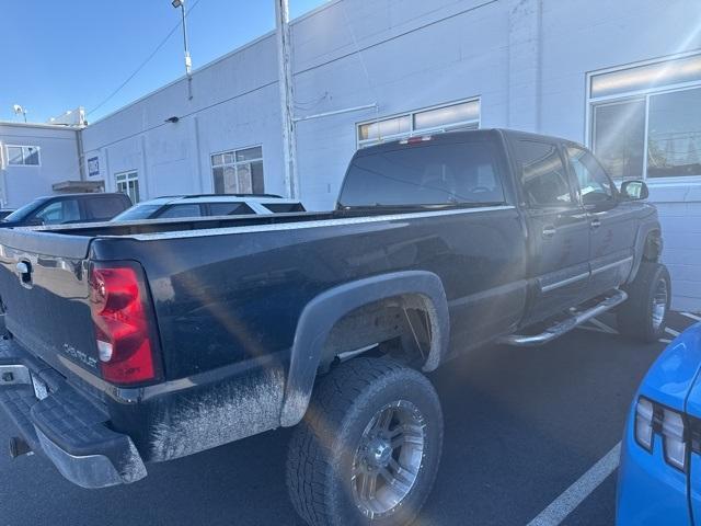 used 2004 Chevrolet Silverado 2500 car
