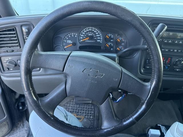 used 2004 Chevrolet Silverado 2500 car