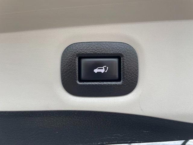 used 2020 Nissan Rogue car, priced at $17,988