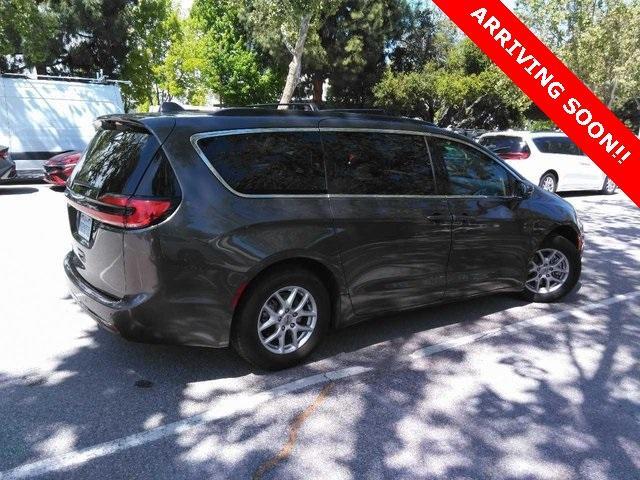 used 2022 Chrysler Pacifica car, priced at $24,989