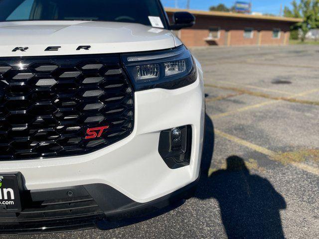 new 2025 Ford Explorer car, priced at $58,710