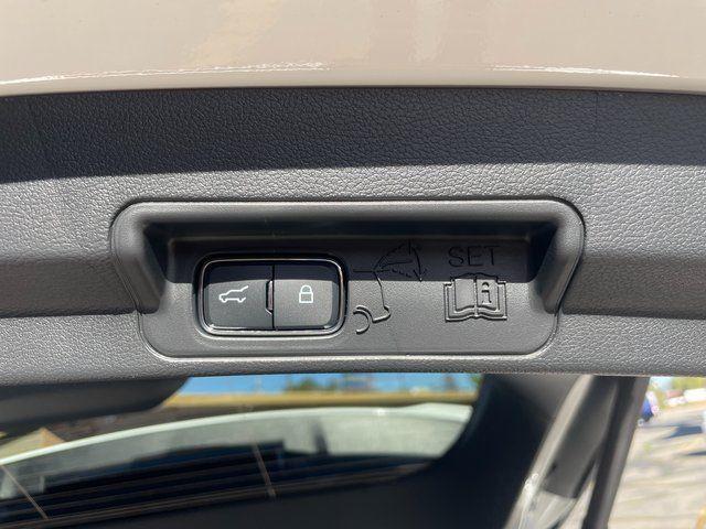 new 2025 Ford Explorer car, priced at $58,710