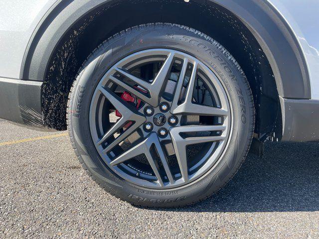 new 2025 Ford Explorer car, priced at $58,710