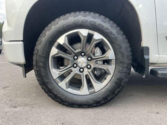 used 2024 Chevrolet Silverado 1500 car, priced at $56,989