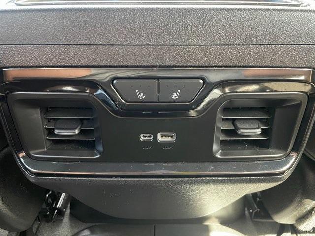 used 2022 GMC Sierra 1500 car, priced at $42,391